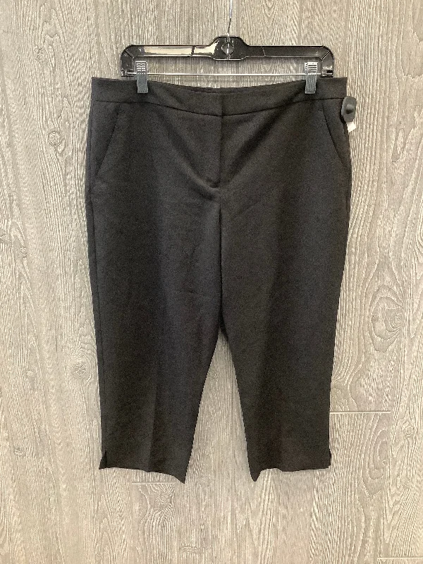 Capris By Worthington In Black, Size: 12